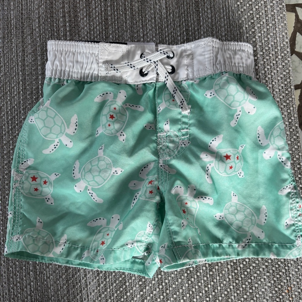 Baby gap boys turtle swim trunks 18-24 mo
